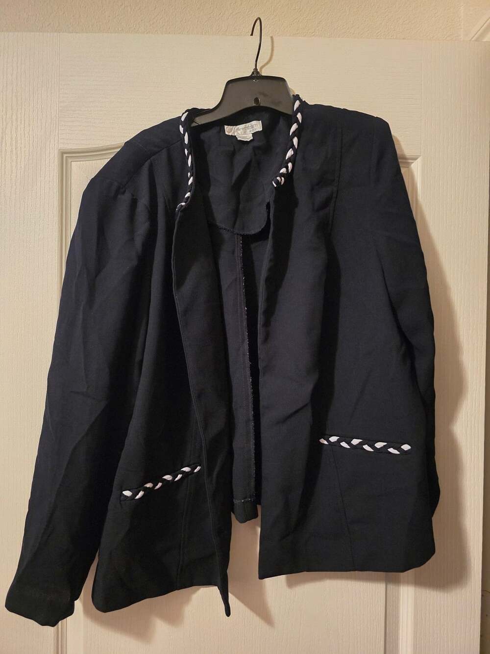 Dressbarn Woman Blazer Size 22W Black Braided Trim Open Front